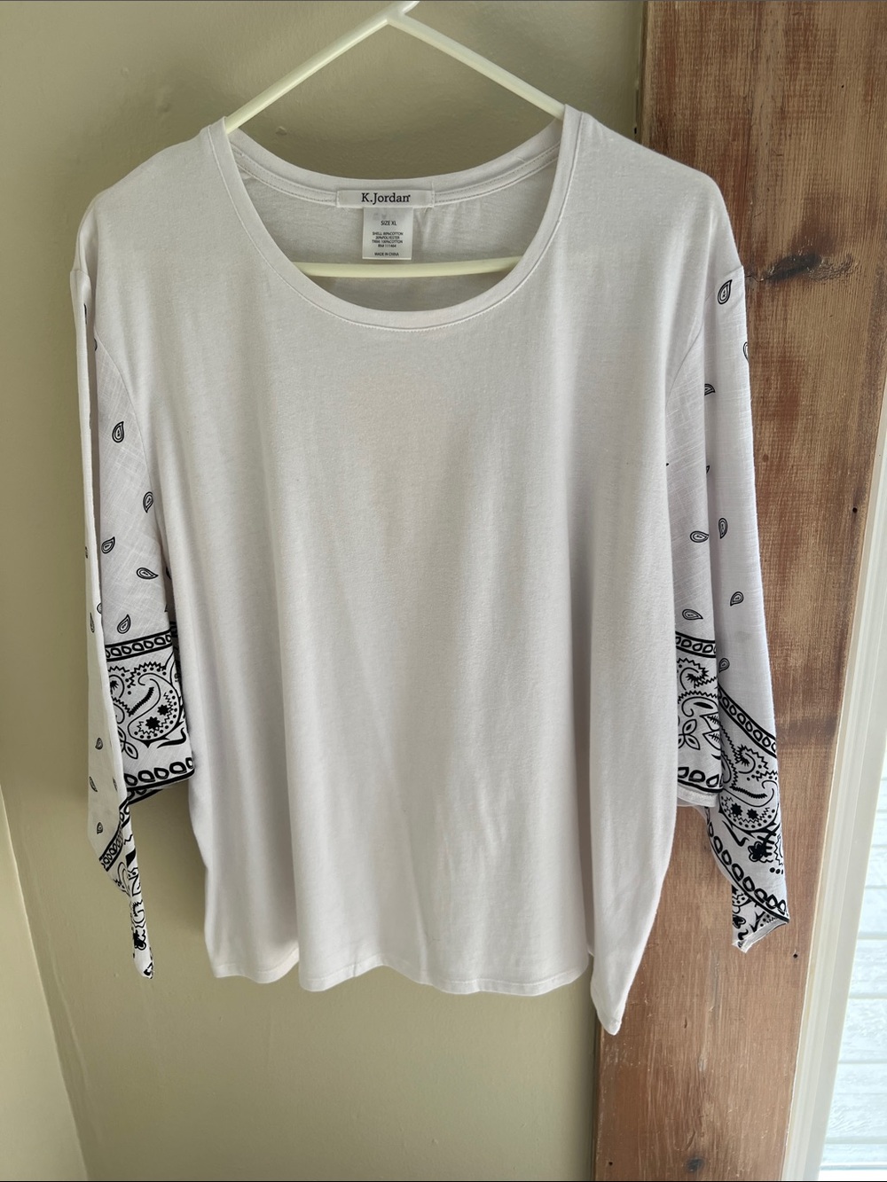 K Jordan White Top with Black Bandana-Print Sleeves